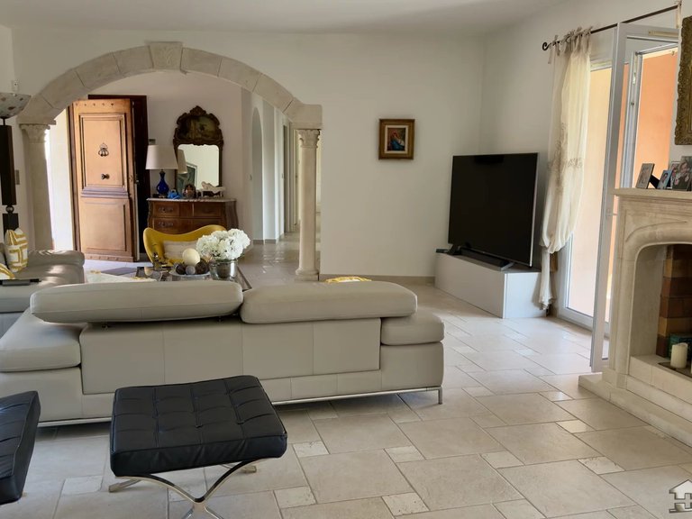 Villa for Sale in La Colle Sur Loup, Vence, St. Paul Area 6