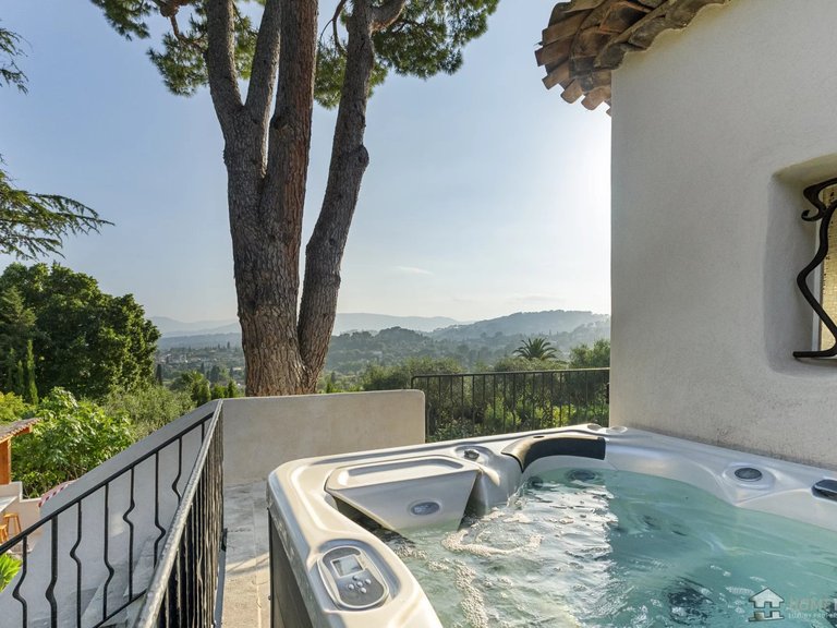 Villa for Sale in Mougins, Mougins, Valbonne, Grasse Area 5