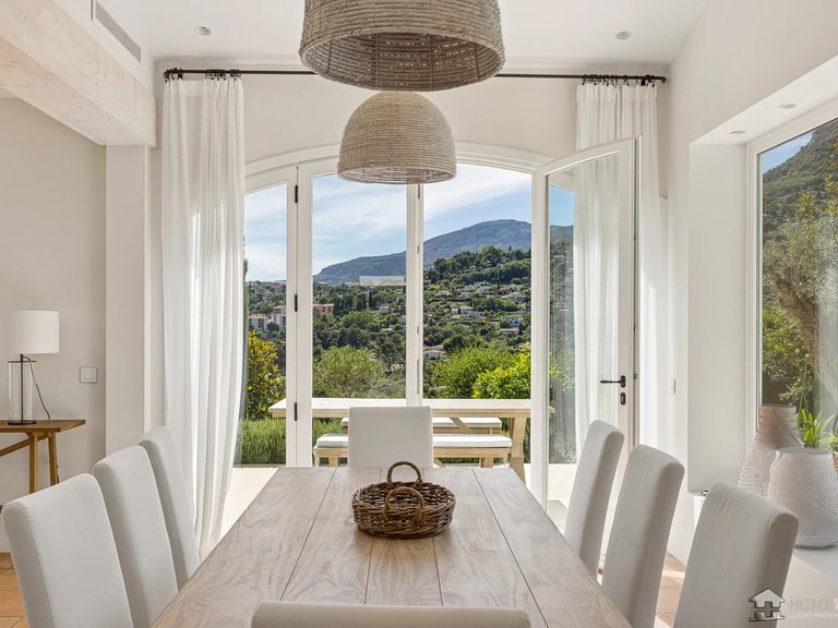 Villa for Sale in Vence, Vence, St. Paul Area 6