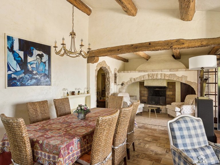 Villa for Sale in Tourrettes Sur Loup, Vence, St. Paul Area 6