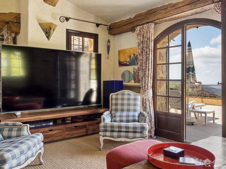 Villa for Sale in Tourrettes Sur Loup, Vence, St. Paul Area 7