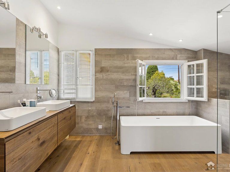 Villa for Sale in Cap D Antibes, Antibes Area 17