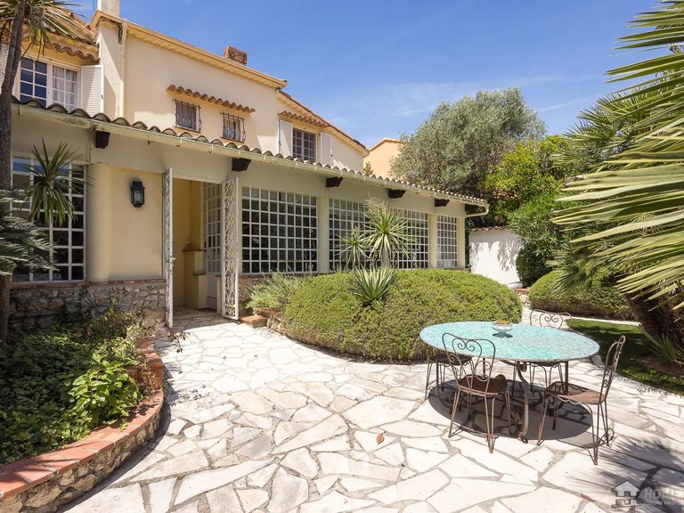 Villa for Sale in Cap D Antibes, Antibes Area 19