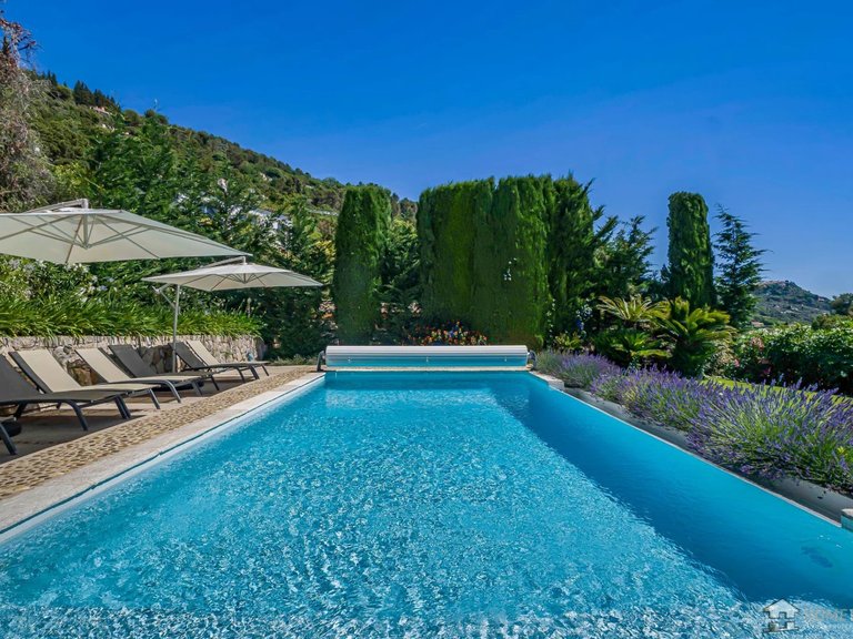 Villa for Sale in Speracedes, Mougins, Valbonne, Grasse Area 13