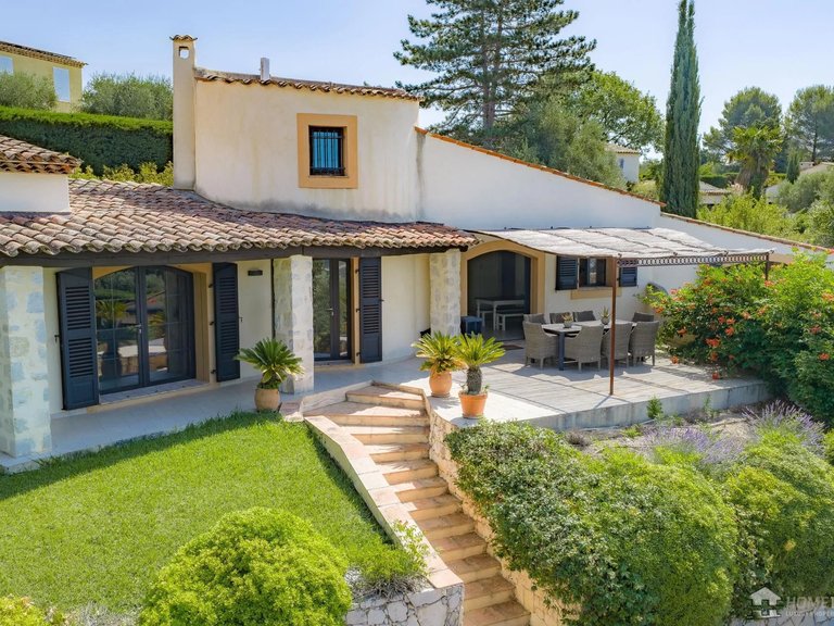 Villa for Sale in Plascassier, Mougins, Valbonne, Grasse Area 9