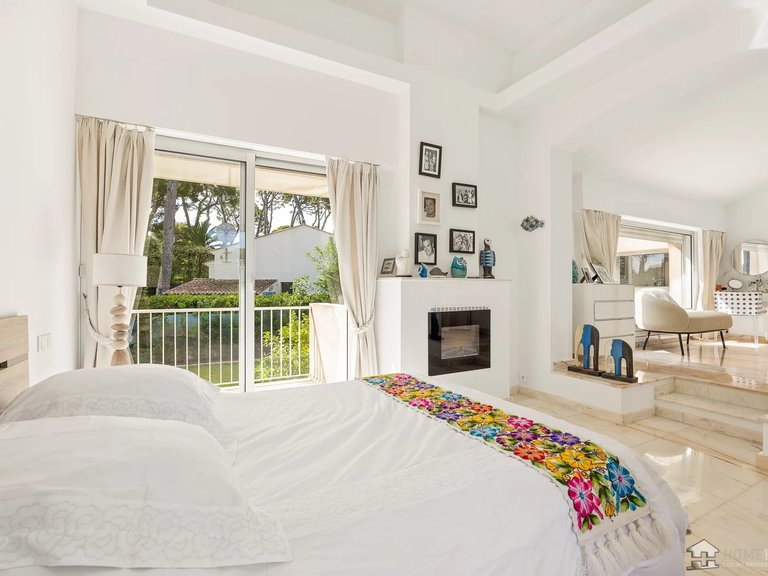 Villa for Sale in Cap D Antibes, Antibes Area 16