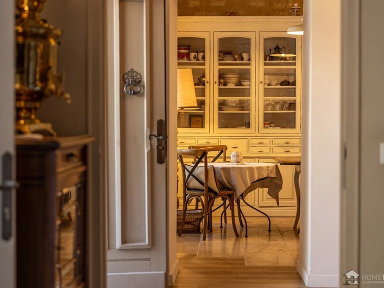 Villa for Sale in Velleron, The Luberon / Vaucluse 3