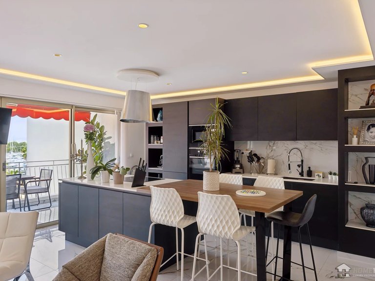 Apartment for Sale in Antibes, Antibes Area 5