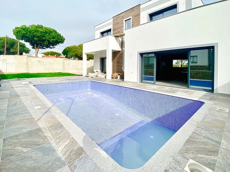 Moradia T3 Venda em Albufeira e Olhos de Água,Albufeira 1