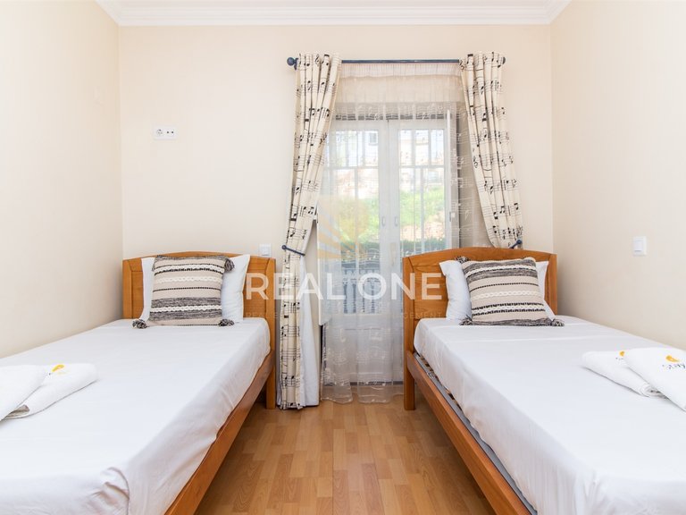 Apartamento T0+3 Venda em Albufeira e Olhos de Água,Albufeira 16