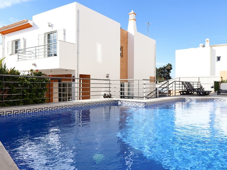 Moradia T3+1 Venda em Albufeira e Olhos de Água,Albufeira 1