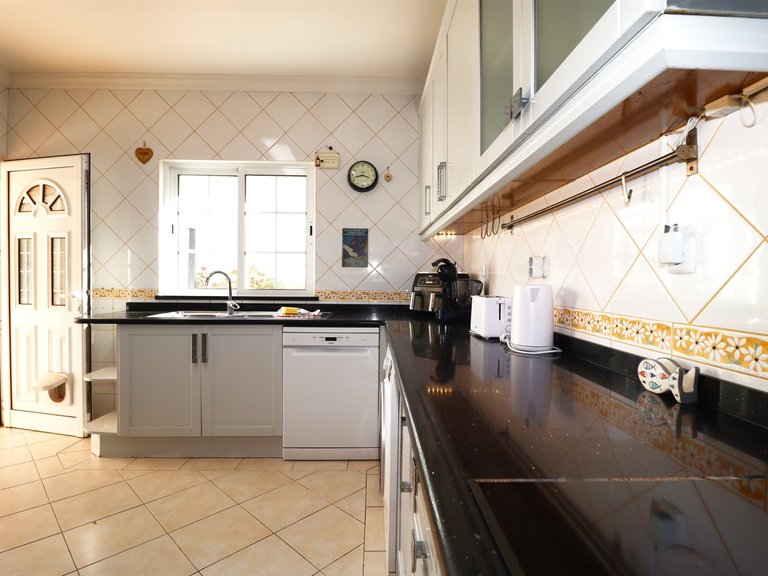 Moradia T3+1 Venda em Albufeira e Olhos de Água,Albufeira 25