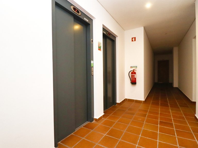 Apartamento T2 Venda em Quarteira,Loulé 26