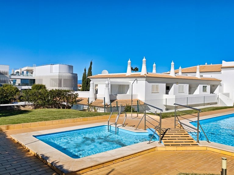 Apartamento T0 Venda em Albufeira e Olhos de Água,Albufeira 1