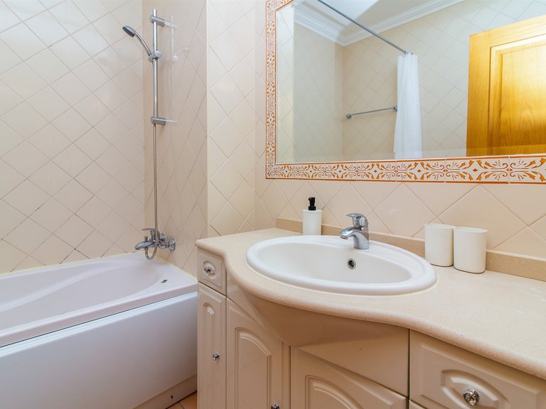 Apartamento T2 DUPLEX Venda em Albufeira e Olhos de Água,Albufeira 18