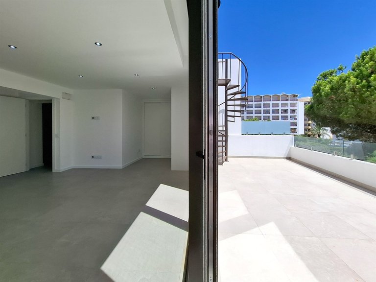 Moradia T3 DUPLEX Venda em Quarteira,Loulé 16