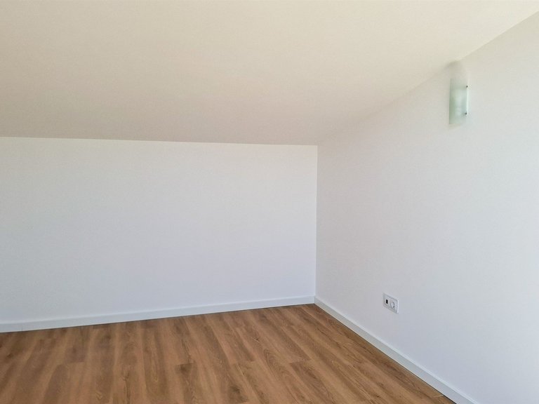 Moradia T3 DUPLEX Venda em Quarteira,Loulé 50