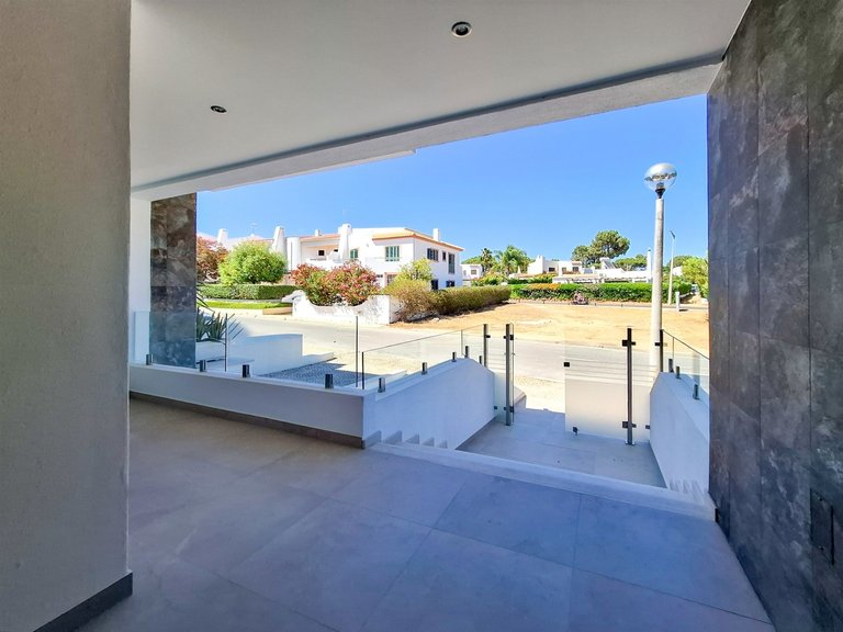 Moradia T3 DUPLEX Venda em Quarteira,Loulé 61