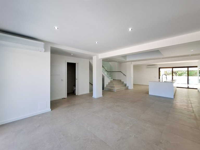 Moradia T3 DUPLEX Venda em Quarteira,Loulé 32