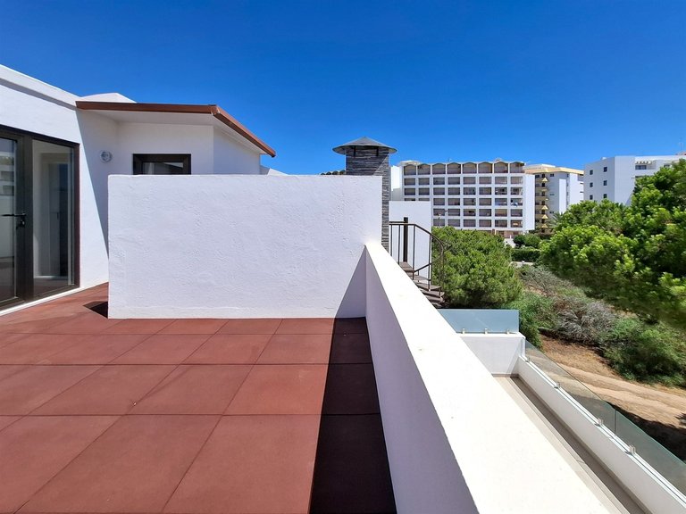 Moradia T3 DUPLEX Venda em Quarteira,Loulé 18