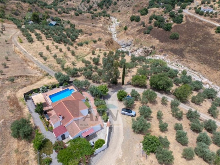 Country House for Sale in Alora, Malaga 29