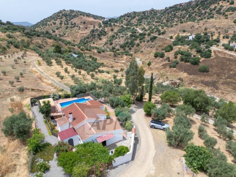 Country House for Sale in Alora, Malaga 34