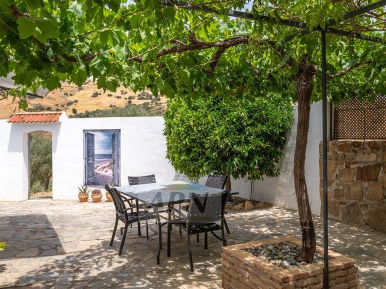 Country House for Sale in Alora, Malaga 4