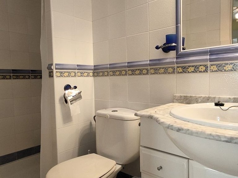 Villa for Sale in Villamartin, Alicante 16