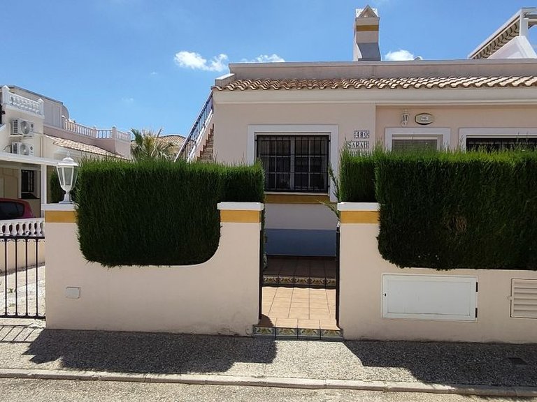 Villa for Sale in Villamartin, Alicante 23