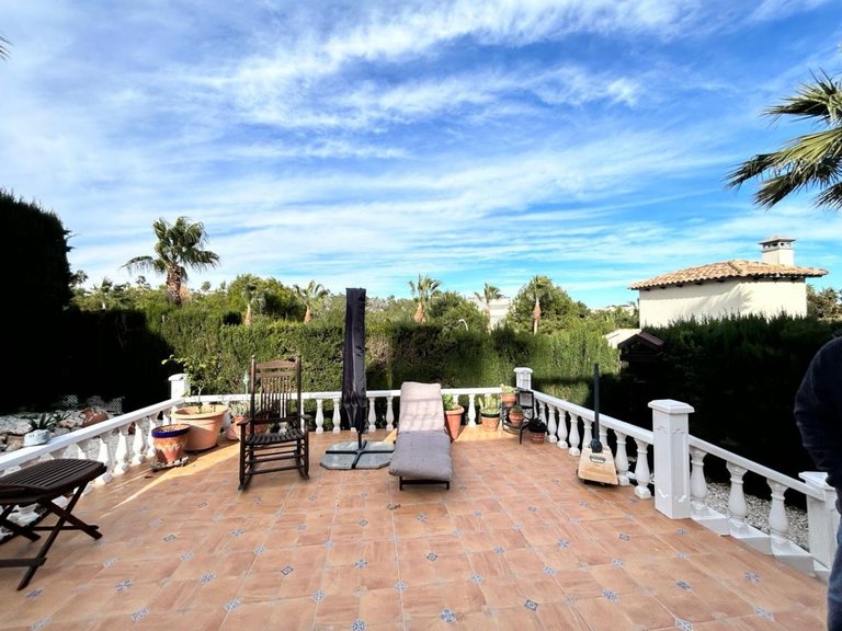 Villa for Sale in Villamartin, Alicante 25