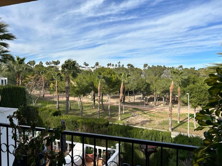 Villa for Sale in Villamartin, Alicante 3
