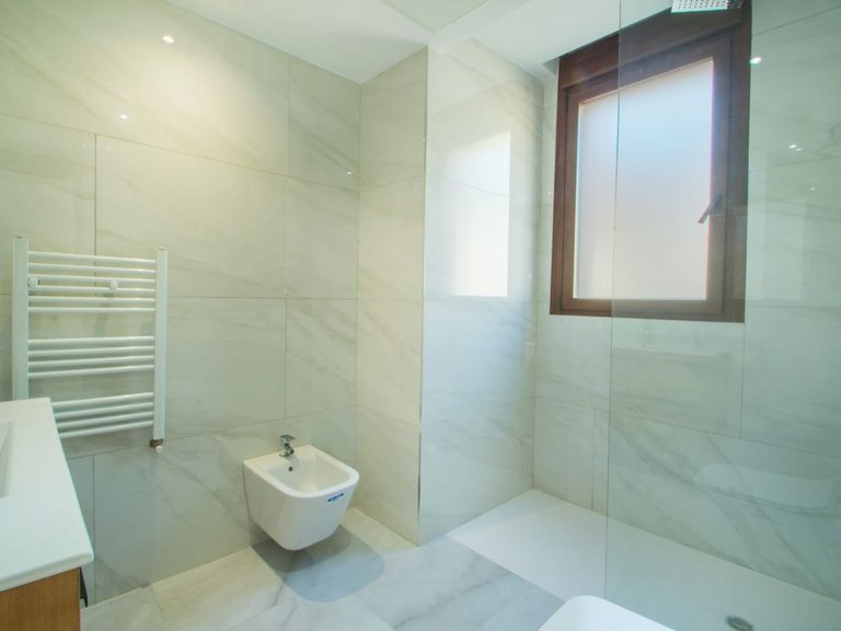Villa for Sale in Finestrat, Alicante 10