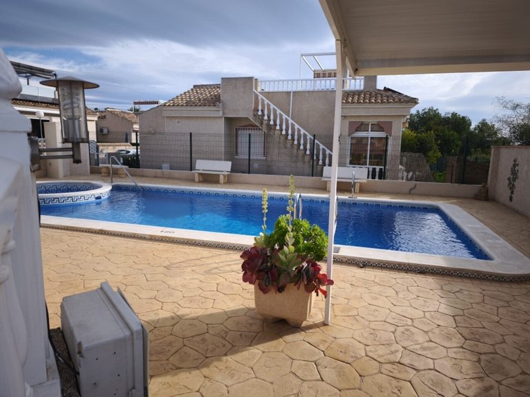 Villa for Sale in Algorfa, Alicante 13