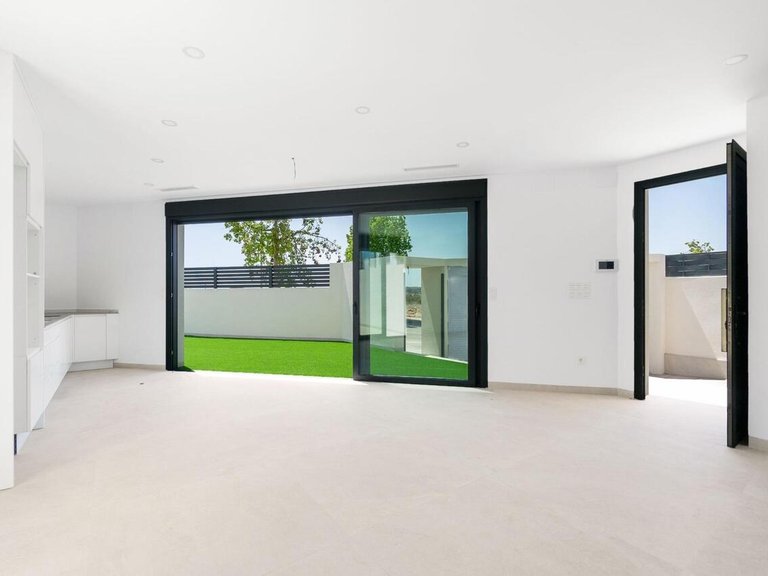 Villa for Sale in Benijofar, Alicante 7