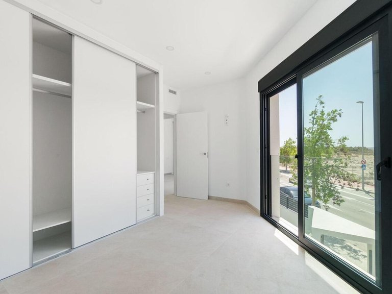 Villa for Sale in Benijofar, Alicante 17