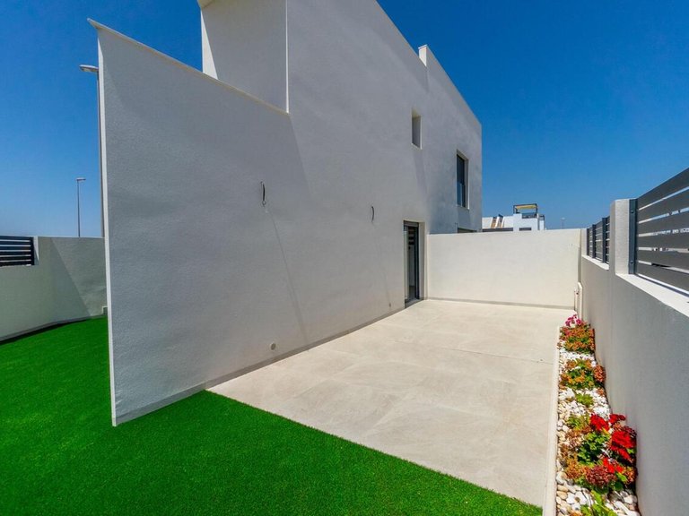 Villa for Sale in Benijofar, Alicante 21