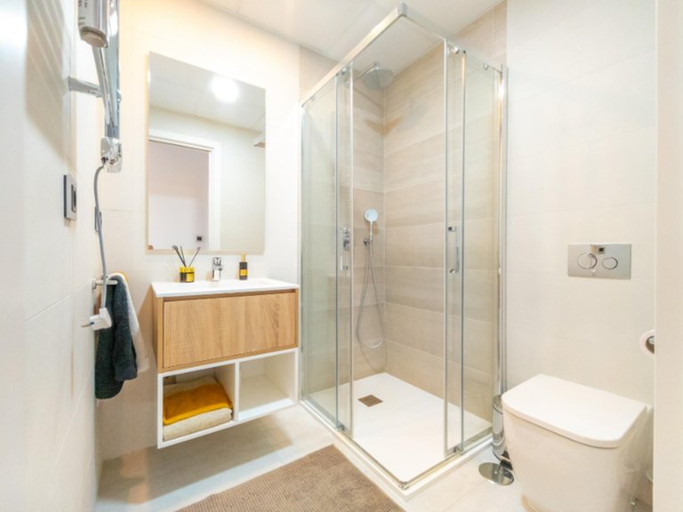 Apartment for Sale in Costa Blanca Benidorm, Alicante 17