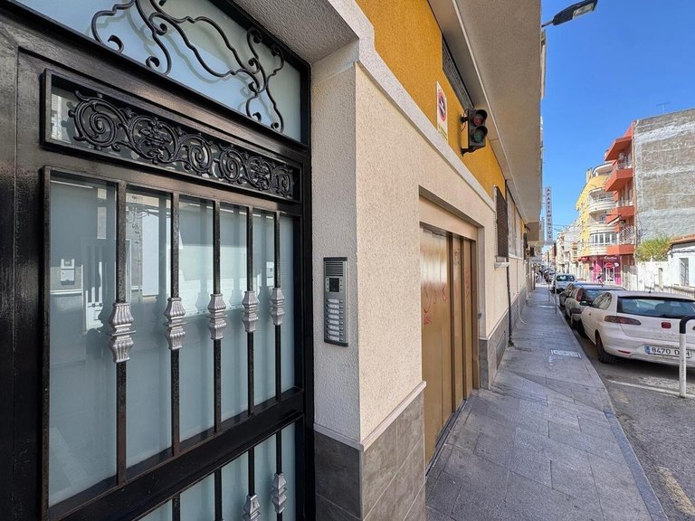 Apartment for Sale in Torrevieja, Alicante 33