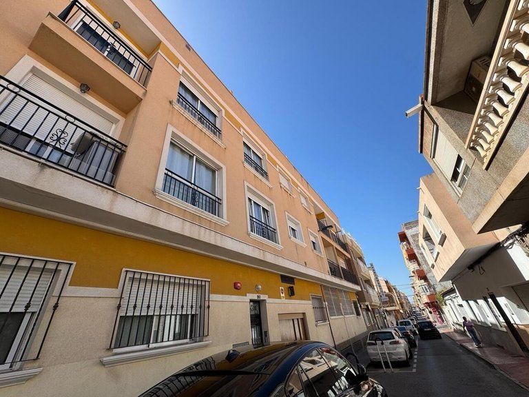 Apartment for Sale in Torrevieja, Alicante 34