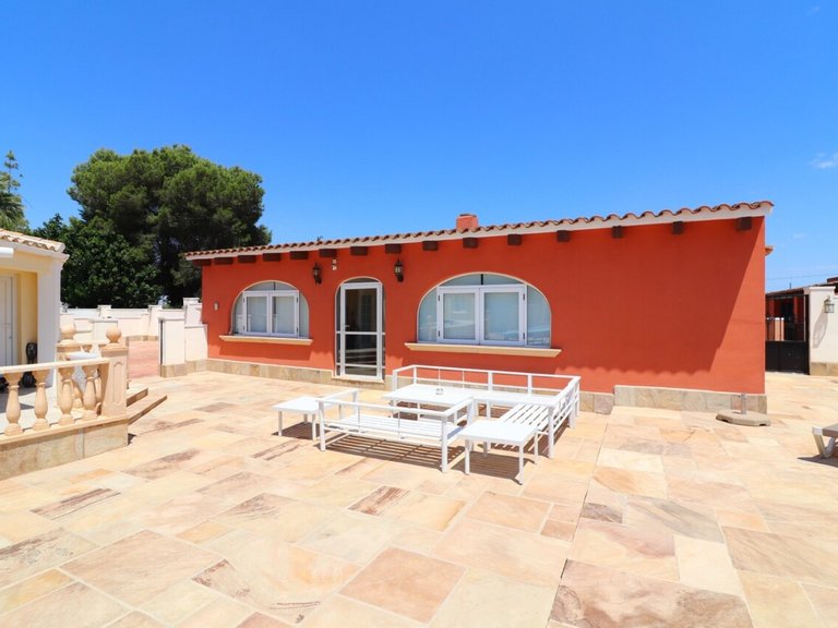 Country House for Sale in Costa Blanca Heredades, Alicante 16