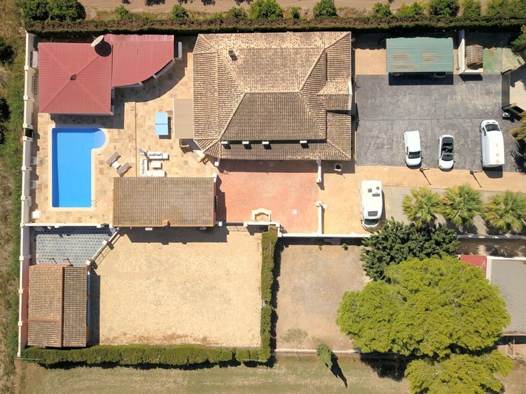 Country House for Sale in Costa Blanca Heredades, Alicante 1