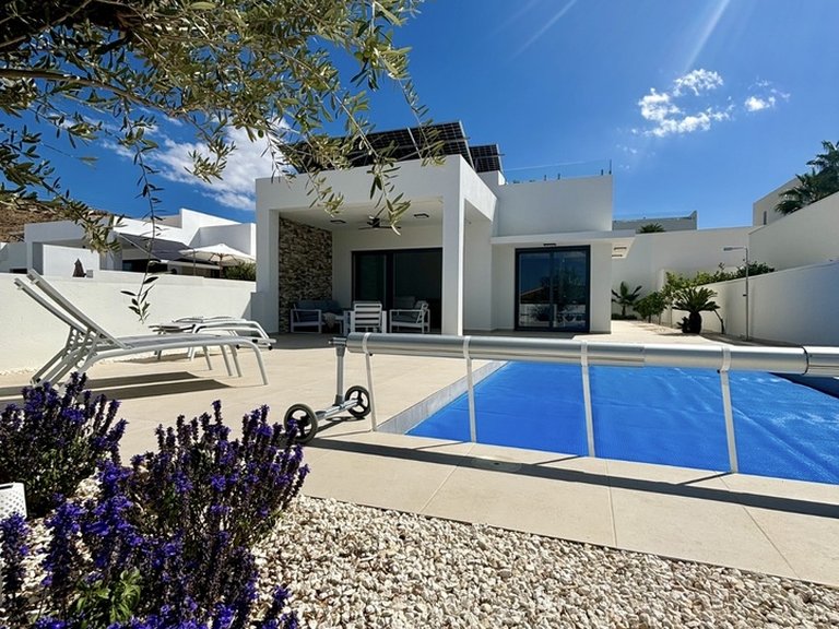 Villa for Sale in Costa Blanca Benijofar, Alicante 23