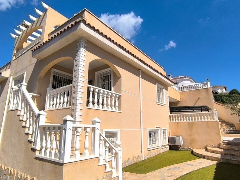 Villa for Sale in Costa Blanca Ciudad Quesada, Alicante 28