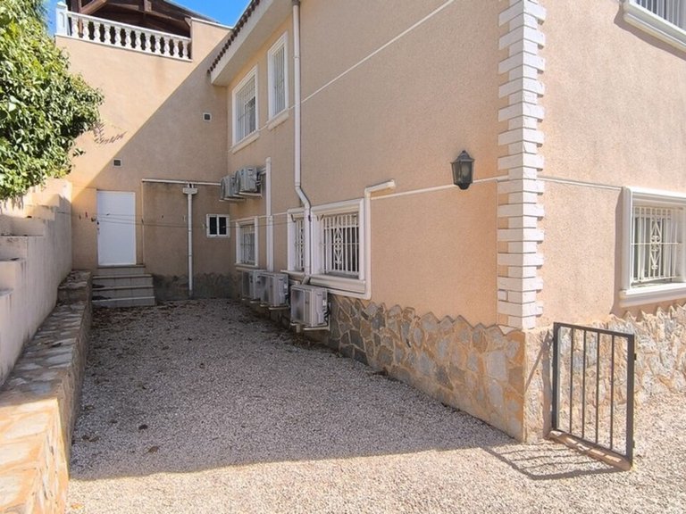 Villa for Sale in Costa Blanca Ciudad Quesada, Alicante 39