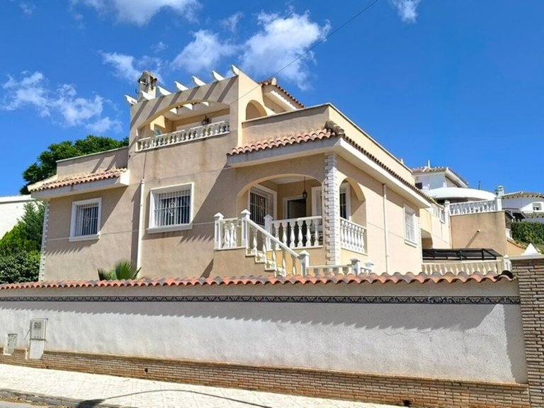 Villa for Sale in Costa Blanca Ciudad Quesada, Alicante 40