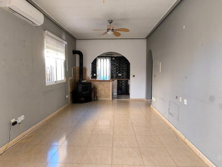Villa for Sale in Lo Crispin, Alicante 7