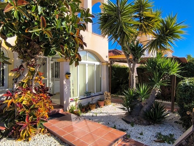 Villa for Sale in Lo Crispin, Alicante 20