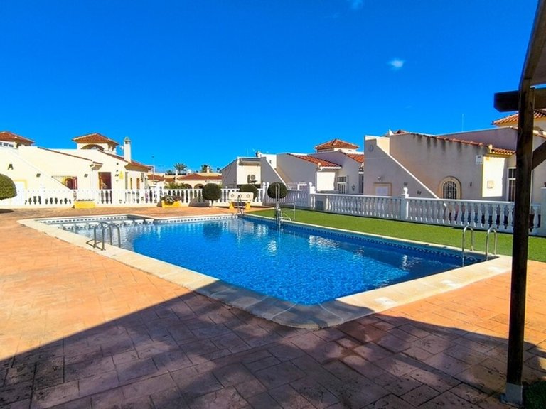 Villa for Sale in Lo Crispin, Alicante 27