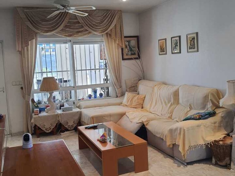 Villa for Sale in Inland Rojales - La Marquesa Golf, Alicante 4