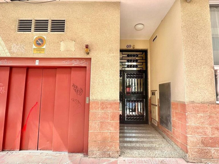 Apartment for Sale in Torrevieja, Alicante 18